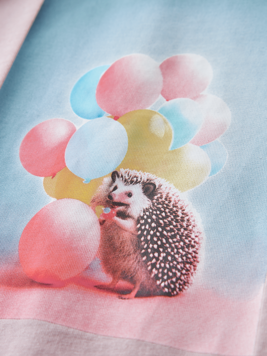 model_shot-front_full